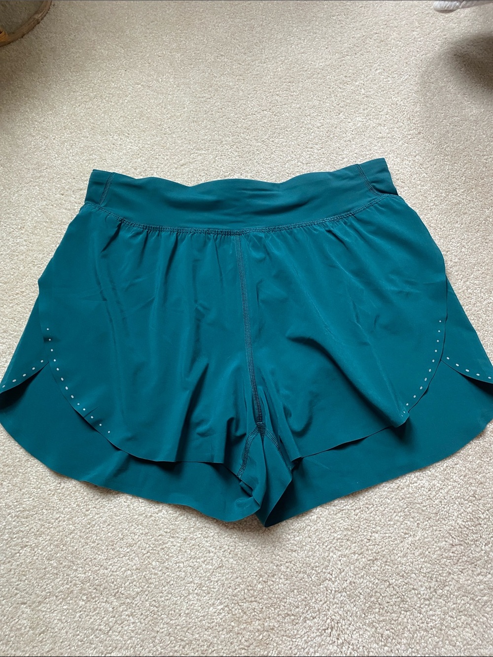 Lululemon Fast and Free Mid-Rise Split Short